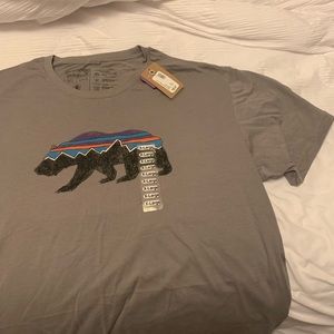 New Patagonia short sleeve t shirt